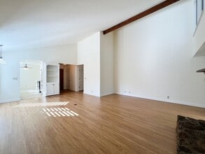 1820 Granger Way in St Helena, CA - Building Photo - Building Photo