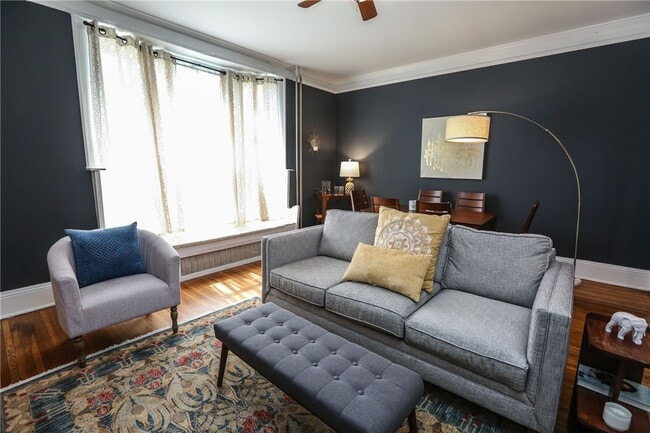 17 Russell St in Rochester, NY - Building Photo - Building Photo