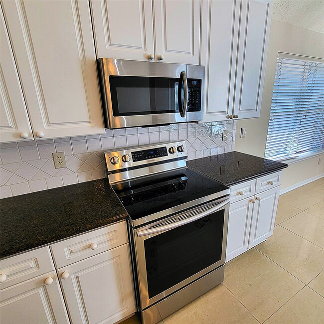property at 12923 Dove Point Ln