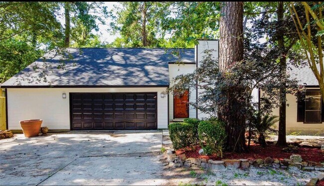 1710 Hill Top Ln in Humble, TX - Building Photo - Building Photo