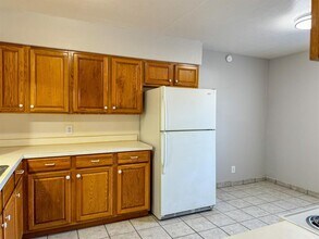 2102 5th Ave N-Unit -7 in Texas City, TX - Building Photo - Building Photo