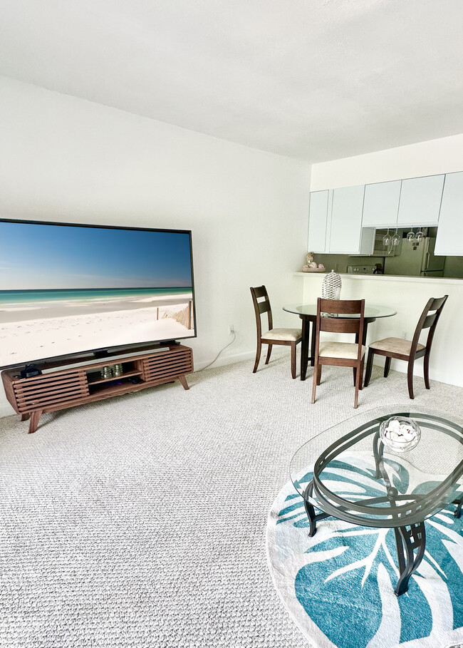 property at 109 Westlake Ct