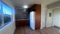 6559 Simson St, Unit 1 in Oakland, CA - Building Photo - Building Photo