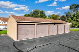 Kents West Apartments in St. Cloud, MN - Building Photo - Building Photo