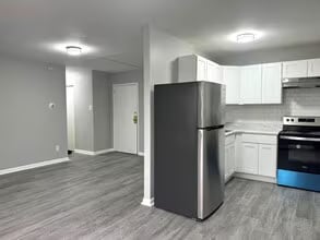 6724 Marshall Rd, Unit A204 in Upper Darby Township, PA - Building Photo - Building Photo