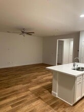 2036 Edward St in Los Banos, CA - Building Photo - Building Photo