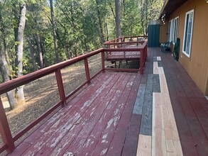 18834 Rock Creek Rd in Nevada City, CA - Building Photo - Building Photo