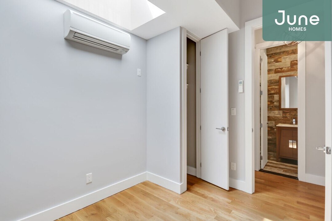 1226 Bedford Ave-Unit -B in Brooklyn, NY - Building Photo