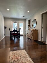 1616 Oxford Way in The Village, OK - Building Photo - Building Photo