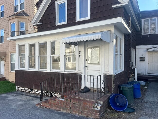 73 Bartlett St, Unit 1