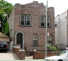 1112 Avenue R Apartments