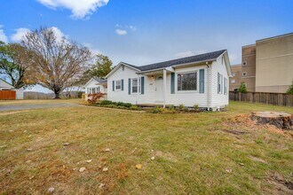 2614 Mimosa Ln in Johnson City, TN - Building Photo - Building Photo