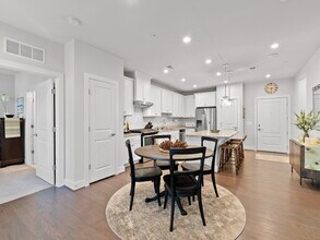 2324 Wind Charm St in Herndon, VA - Building Photo - Building Photo