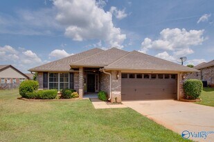103 Fields Pond Dr in Madison, AL - Building Photo