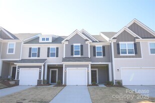 752 Kitfox Dr NW in Concord, NC - Building Photo