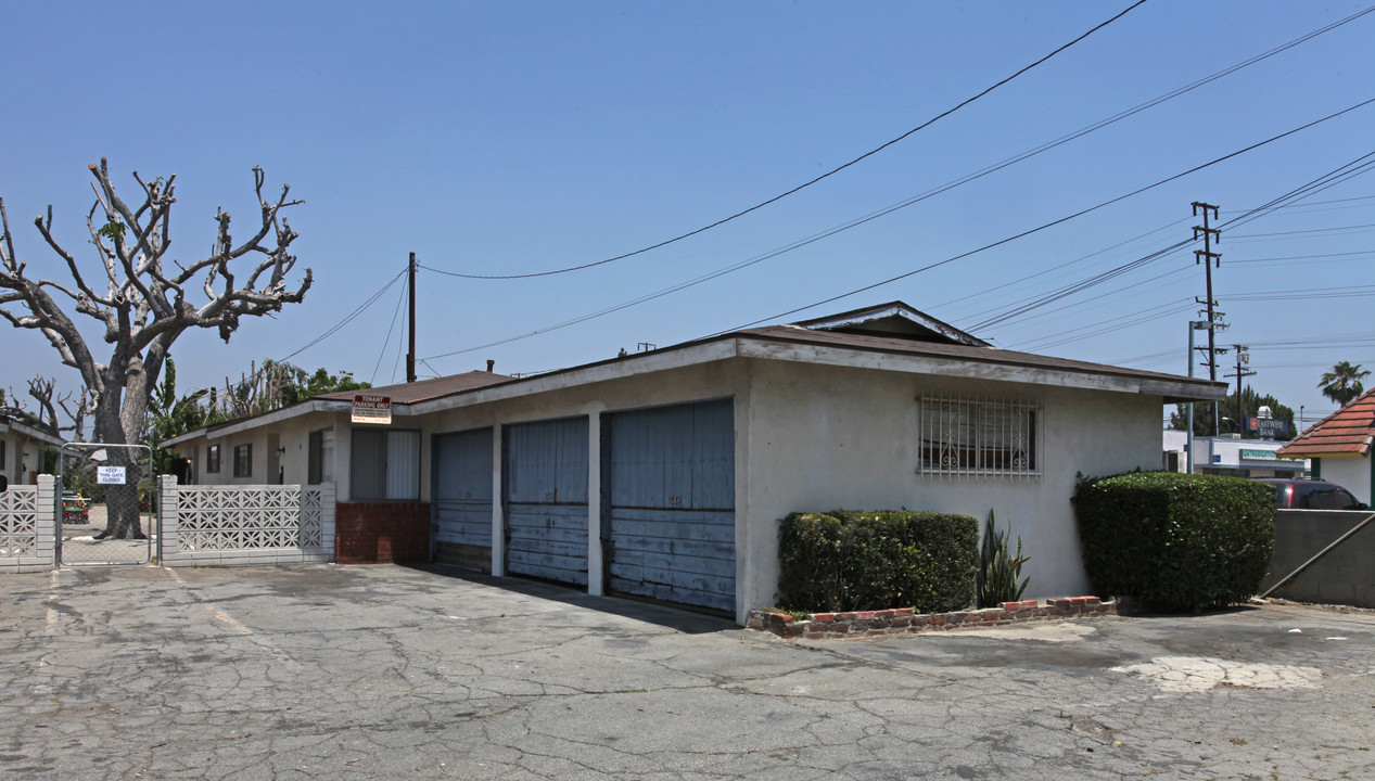 11553 Forest Grove St in El Monte, CA - Building Photo