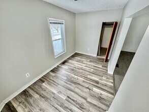 30556 Lanan Rd in Kingston, IL - Building Photo - Building Photo