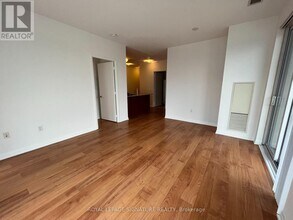 25 Cole St in Toronto, ON - Building Photo - Building Photo