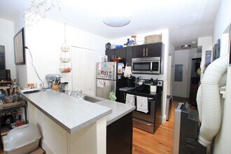 2831 W Girard Ave in Philadelphia, PA - Building Photo - Building Photo