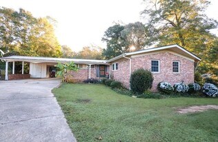 303 Sun Valley Dr in Americus, GA - Building Photo