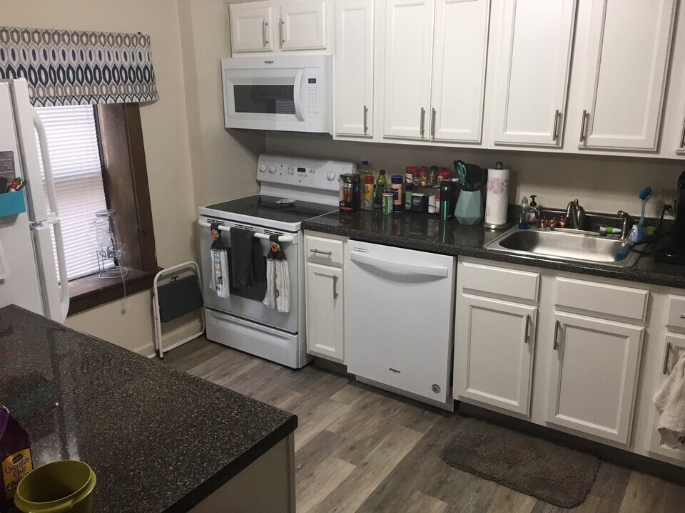 34 E 11th Ave, Unit 3 in Columbus, OH - Building Photo