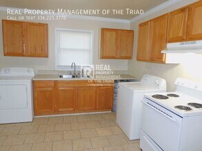 2405 E Florida St, Unit C in Greensboro, NC - Building Photo - Building Photo