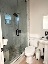 1428 S Sherbourne Dr in Los Angeles, CA - Building Photo - Building Photo