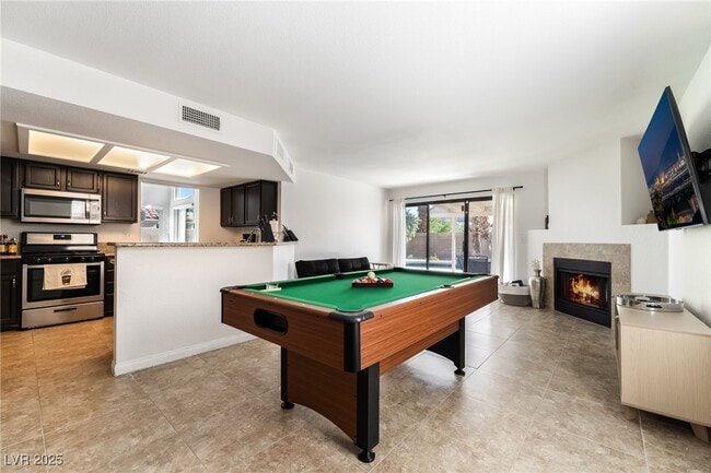 property at 2717 Lovington Dr