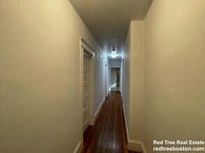 6 Shepard St, Unit 6 in Boston, MA - Building Photo - Building Photo