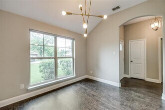 2010 Pueblo St in Dallas, TX - Building Photo - Building Photo