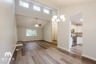 8008 Beacon Hills Rd in Indian Trail, NC - Building Photo - Building Photo