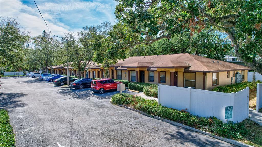 966 22nd Ave S in St. Petersburg, FL - Building Photo