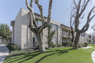 Sutter's Mill in Orange, CA - Building Photo - Building Photo