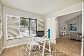 18125 Maplegrove Cir in Huntington Beach, CA - Building Photo - Building Photo