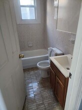 30 Schuyler Ter, Unit B in East Orange, NJ - Building Photo - Building Photo