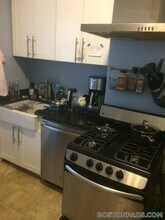 137 Columbia St, Unit 1L in Cambridge, MA - Foto de edificio - Building Photo