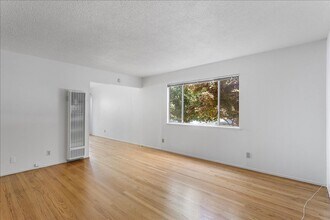 1443 Cottage St in Alameda, CA - Building Photo - Building Photo