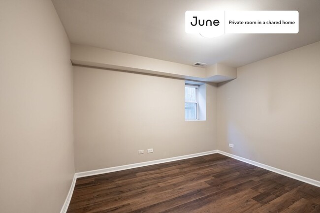 1847 W Armitage Ave in Chicago, IL - Building Photo - Building Photo