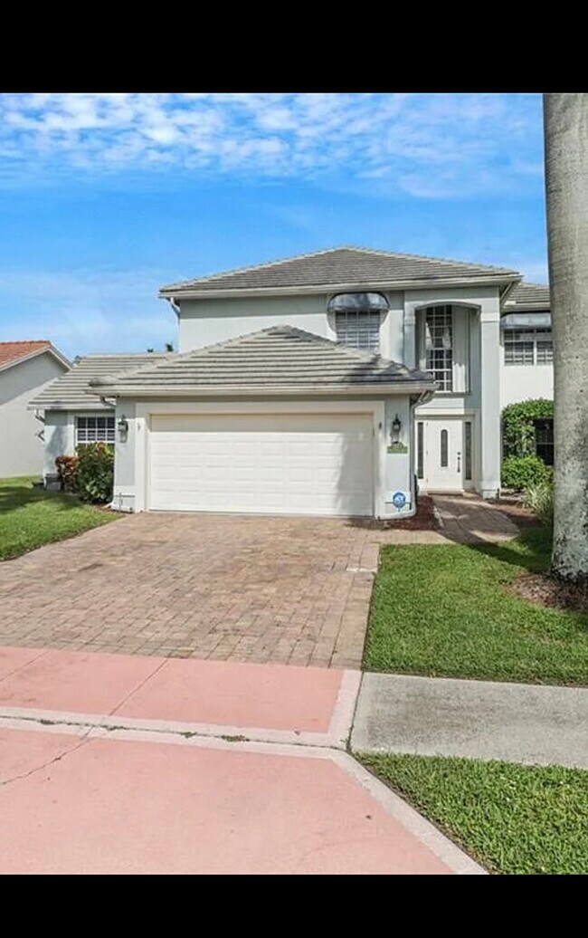 property at 7127 Mill Pond Cir