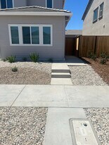 8081 Trapper Rnch Rd in Roseville, CA - Building Photo