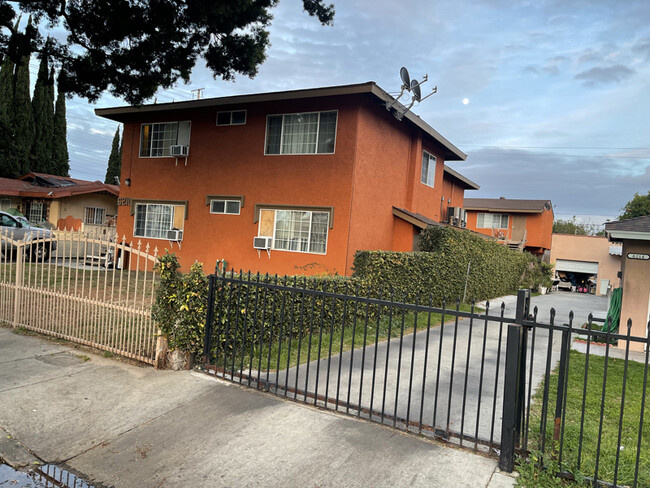 property at 6210 Prospect Ave