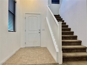 8922 Drew Valley Ct in Las Vegas, NV - Building Photo - Building Photo