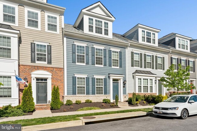 property at 381 Buckeye Cir