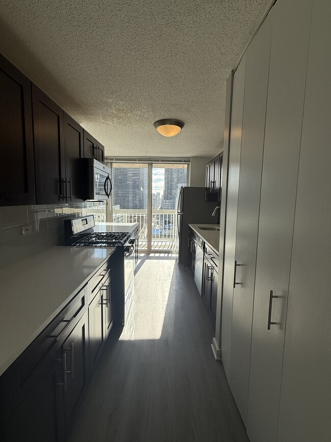 property at 509 N Dearborn St