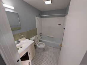 285 Madison Ave in Bridgeport, CT - Building Photo - Building Photo