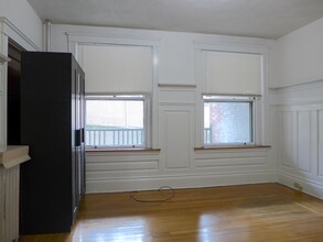 1693 Beacon St in Brookline, MA - Building Photo - Building Photo