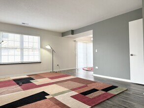 1227 Leon Way in Bourbonnais, IL - Building Photo - Building Photo