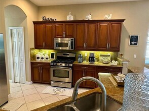 137 Medici Terrace in Venice, FL - Building Photo - Building Photo