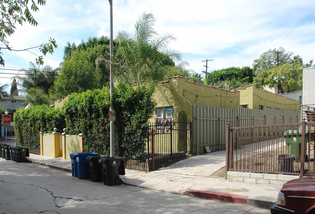 801 N Vendome St in Los Angeles, CA - Building Photo