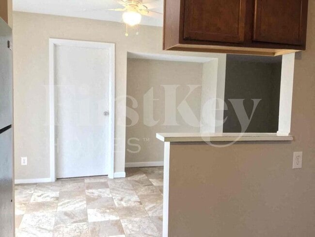 10602 Morning Glory Ln in Cincinnati, OH - Building Photo - Building Photo